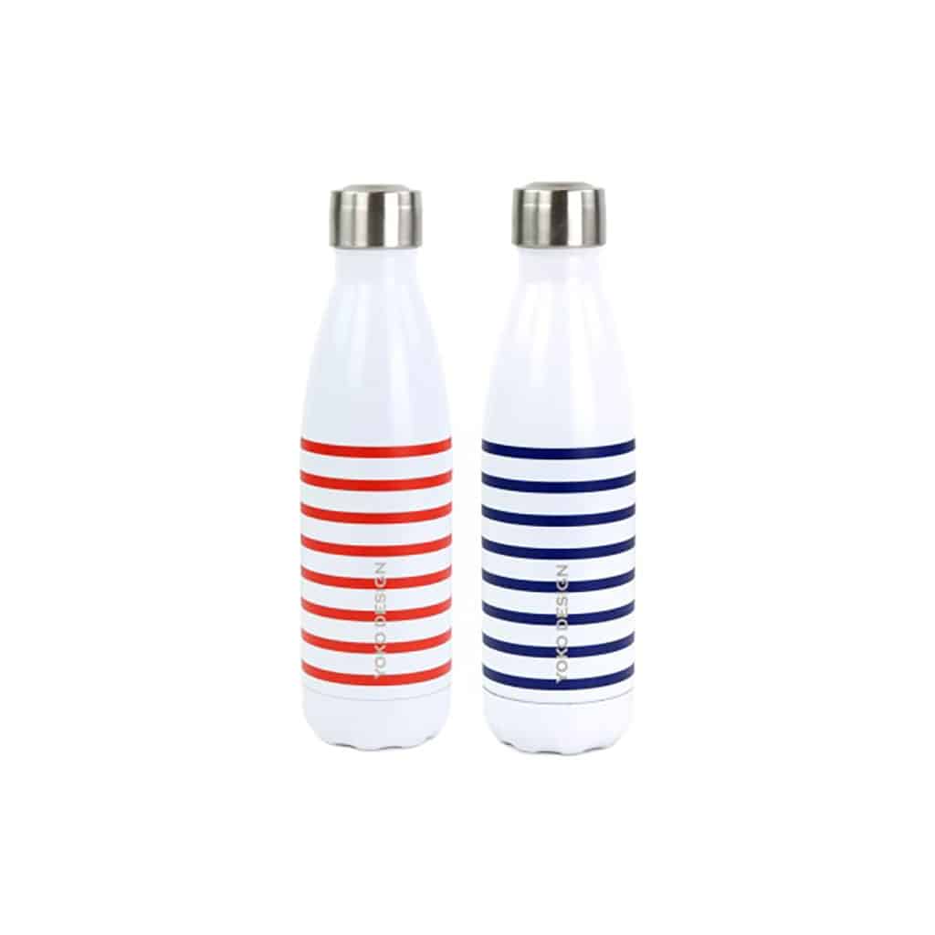 Des bouteilles marinières rayures Yoko, vue de face sur fond blanc