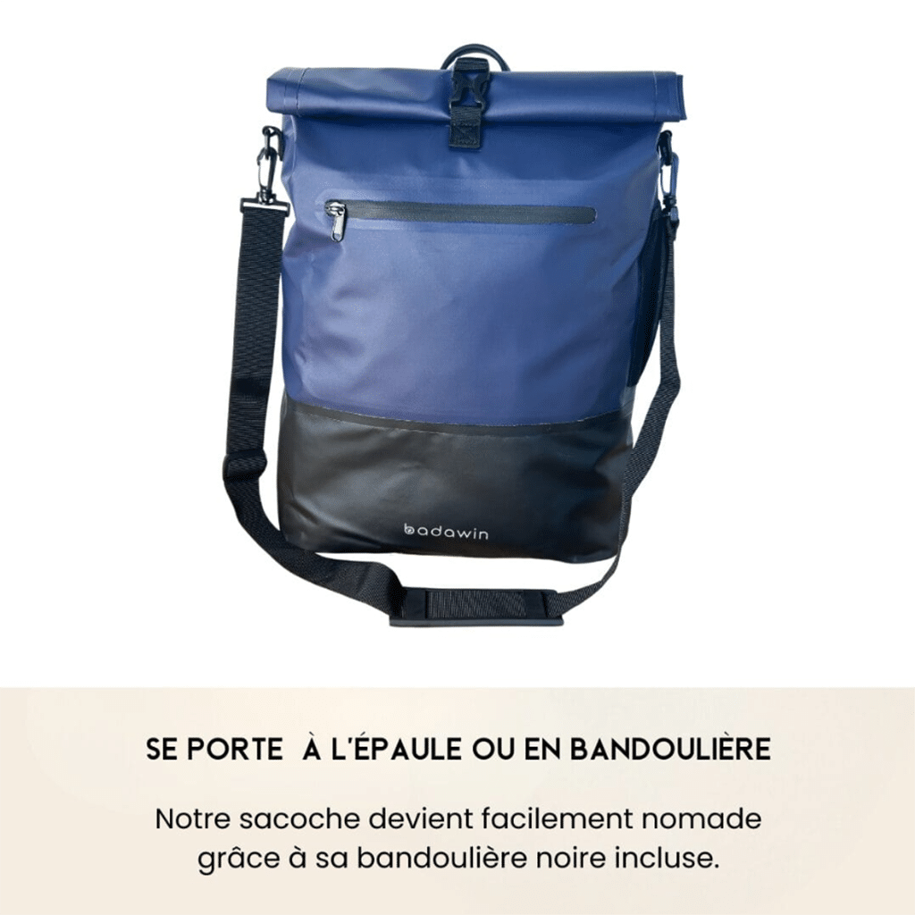 Une sacoche de vélo bleu Badawin, ambiance