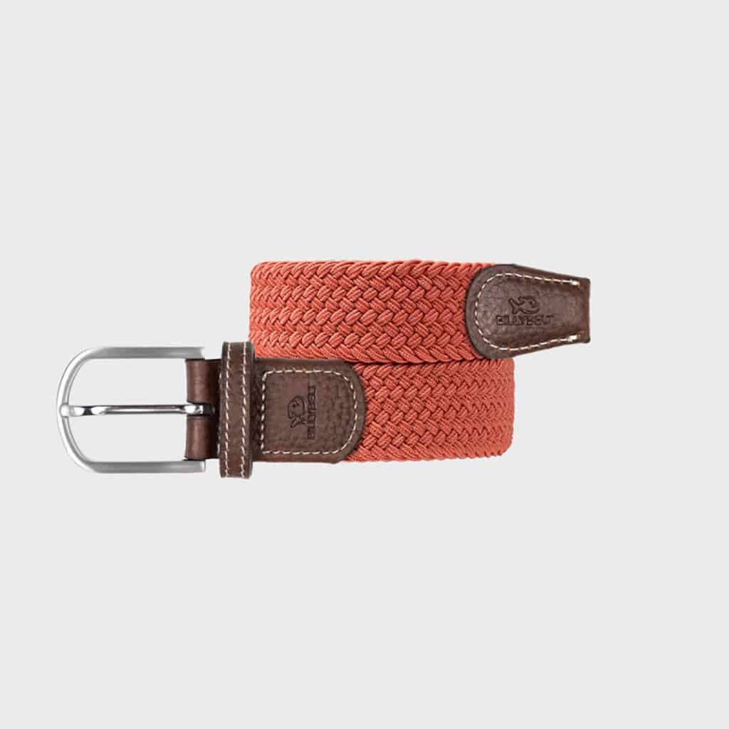 une ceinture élastique tressée rouge oriental Billybelt, vue de face sur fond blanc
