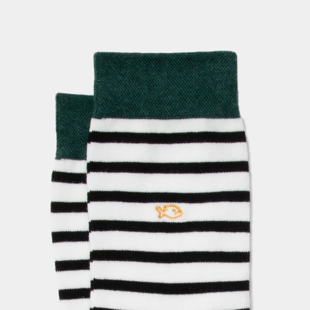 une paire de chaussettes en coton peigné à rayures larges blanc et noir Billybelt, zoom sur le tissu