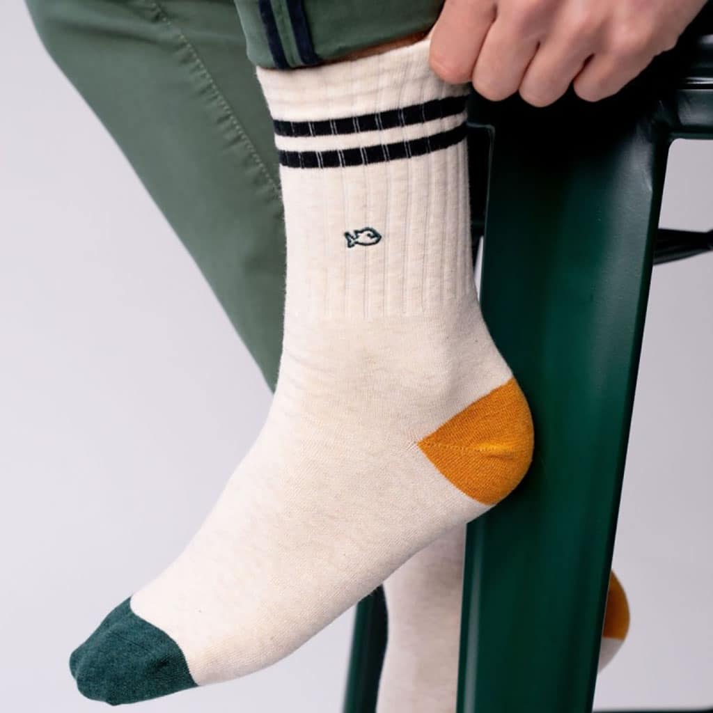 une paire de chaussette en coton peigné retro beige chiné et noir Billybelt, vue de face