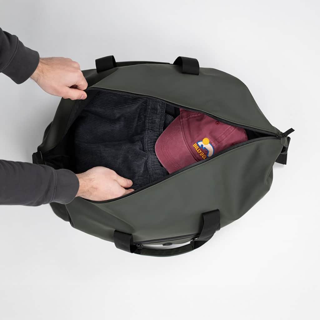 un sac de voyage duffle bag kaki 100% polyester avec revêtement en polyuréthane Billybelt, ouvert