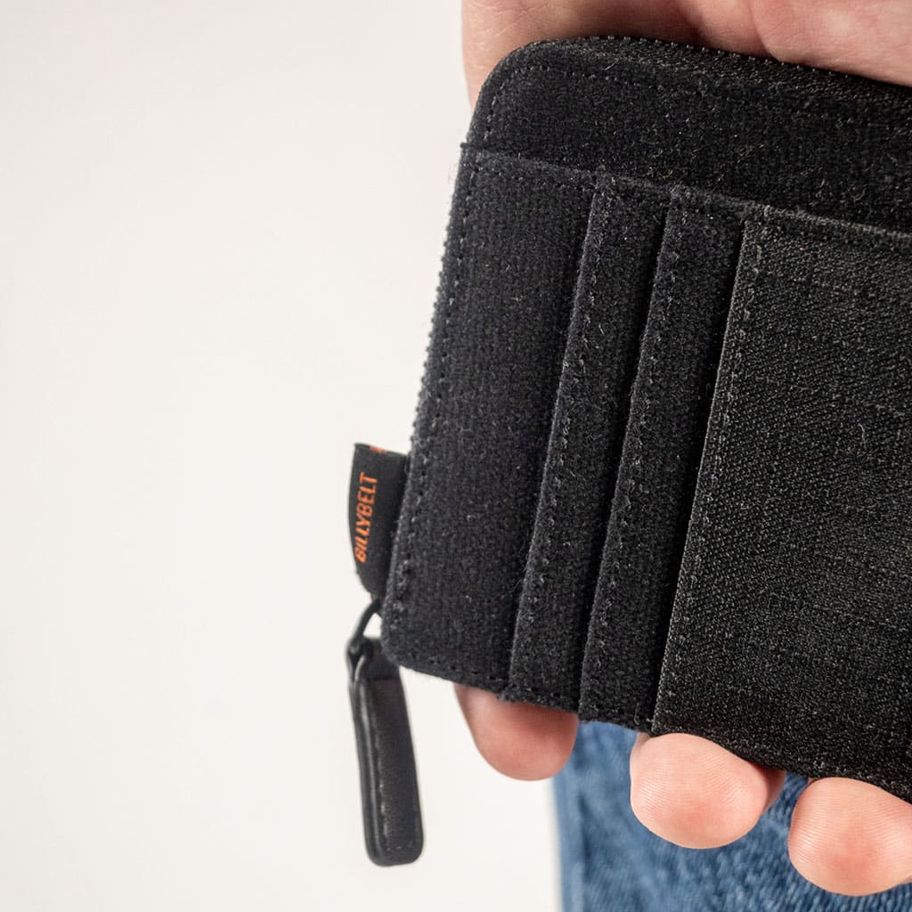 un portefeuille noir Billybelt, zoom sur le tissu