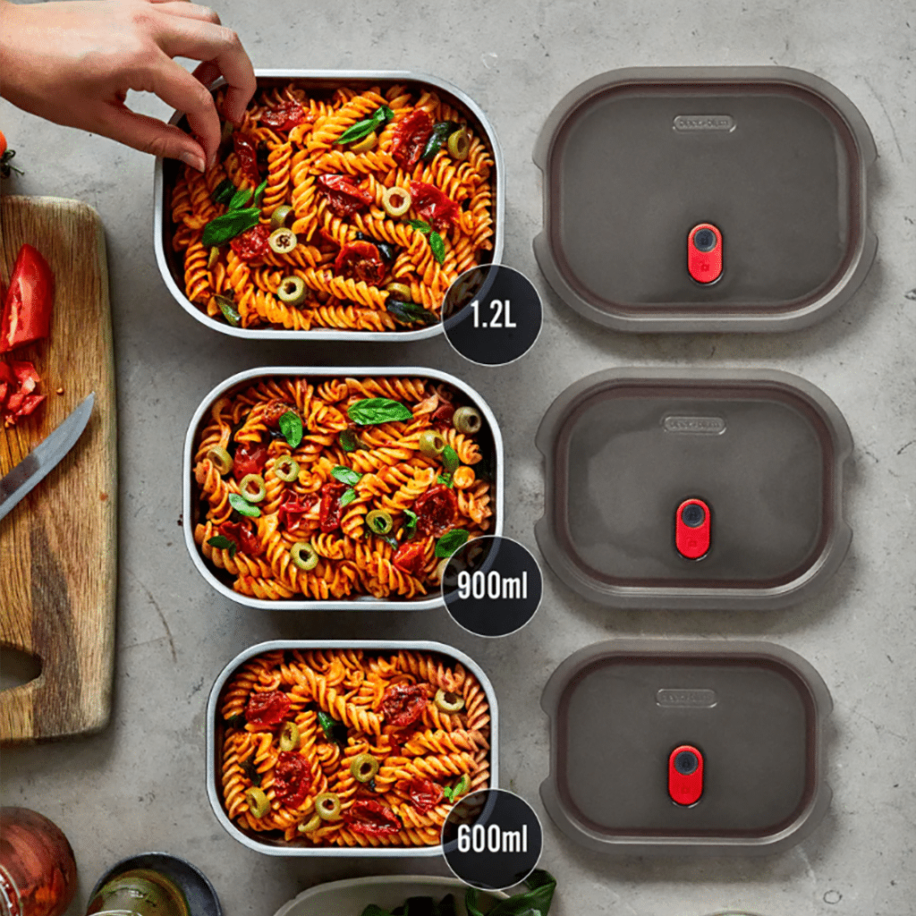 une boîte repas 600ml acier inoxydable Black+Blum, utilisée