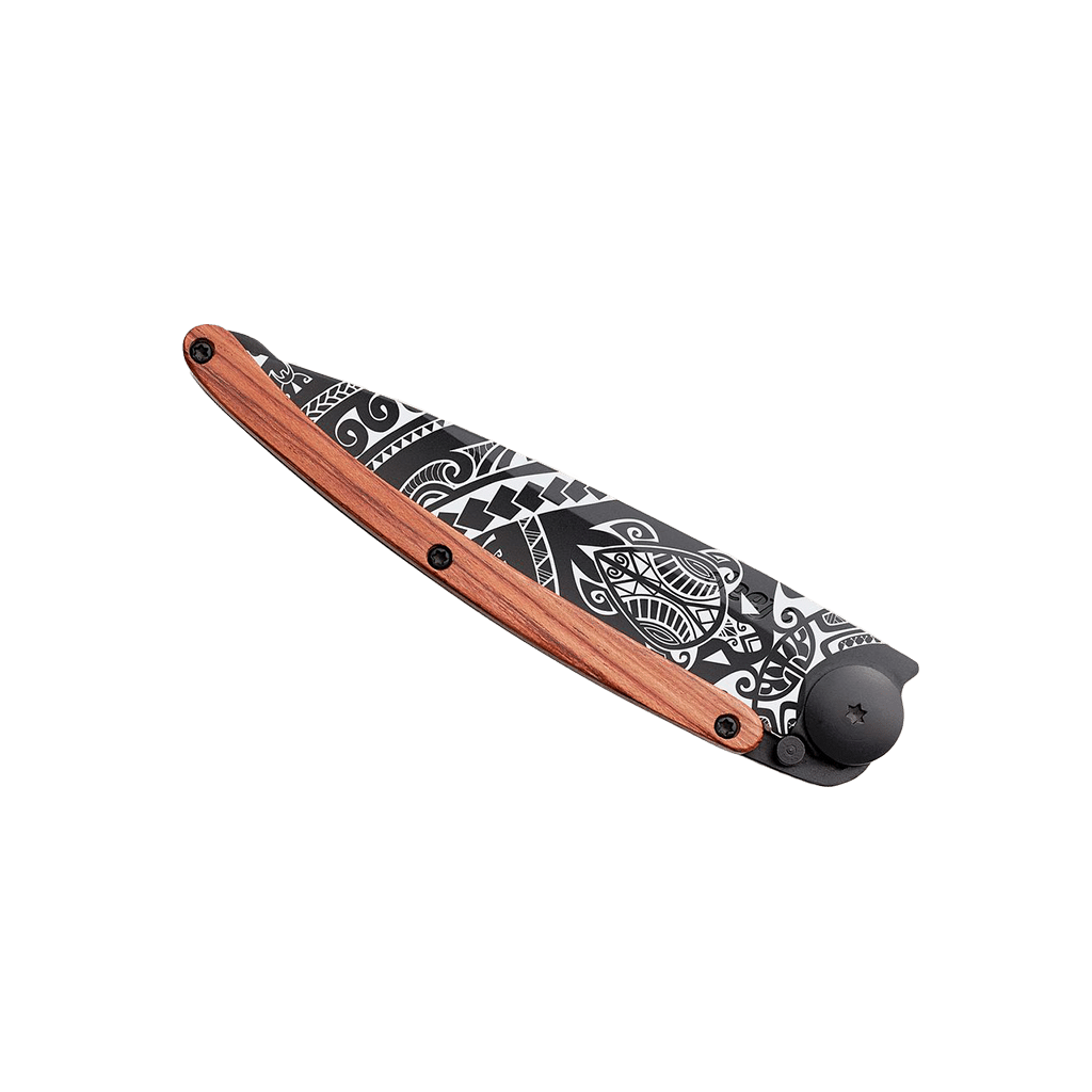 Couteau de poche titane 37g - Bois corail - Polynésien, Deejo, vu de face sur fond blanc