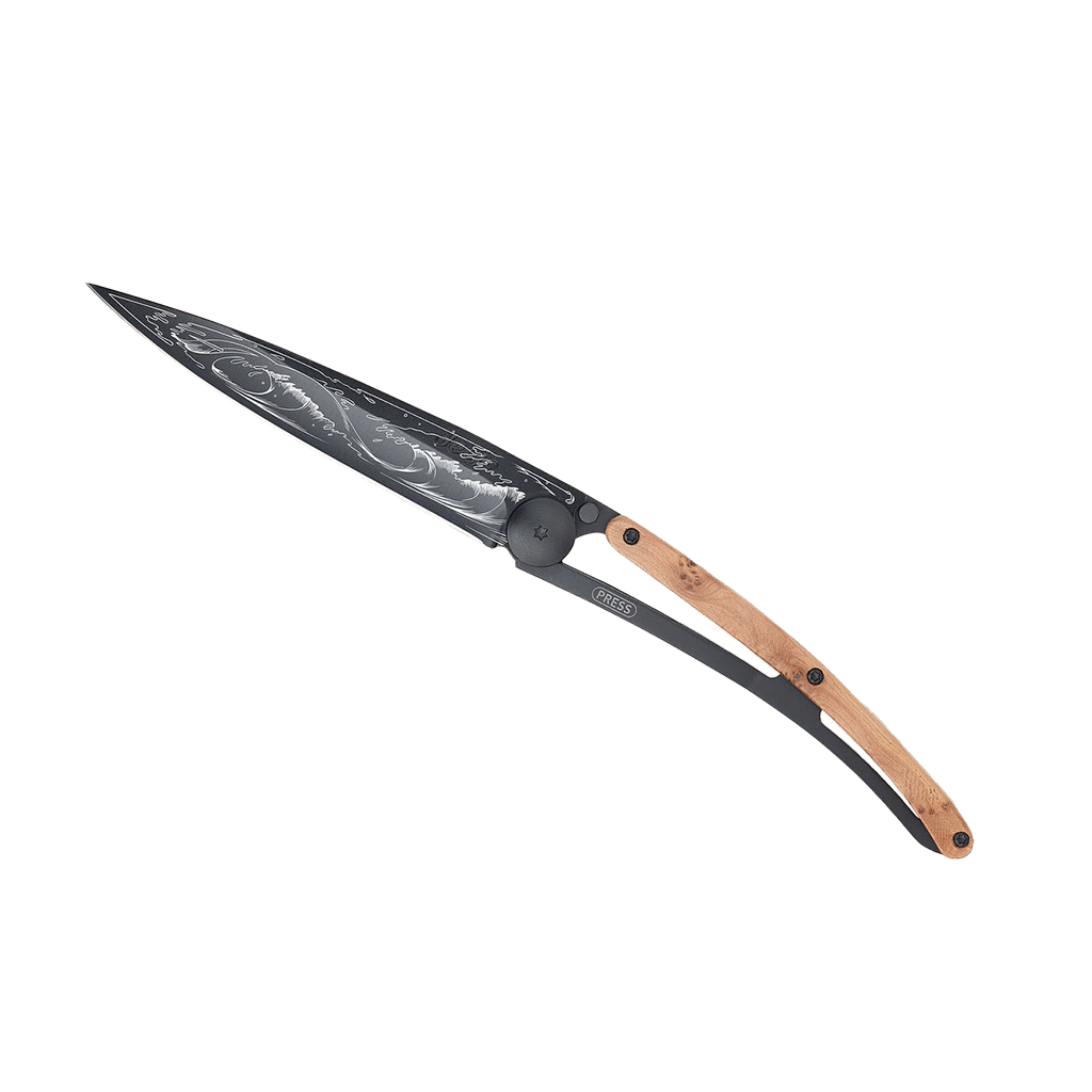 Couteau de poche titane 37g - Genévrier - Vague, Deejo, vue de face sur fond blanc