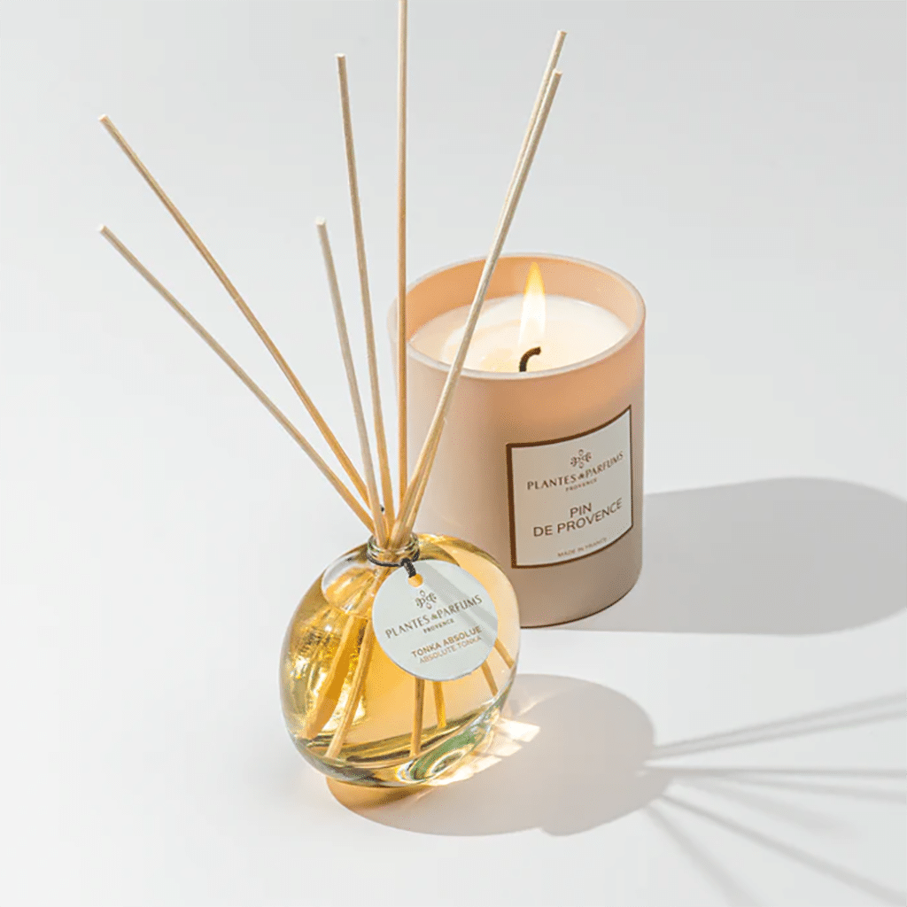 une bougie végétale pin de Provence Plantes&Parfums, ambiance