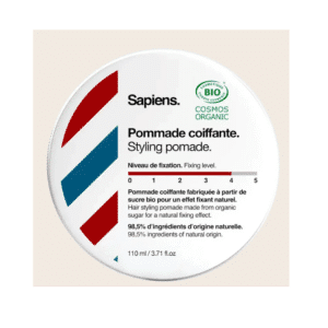 une pommade coiffante bio Sapiens, vue de face sur fond beige