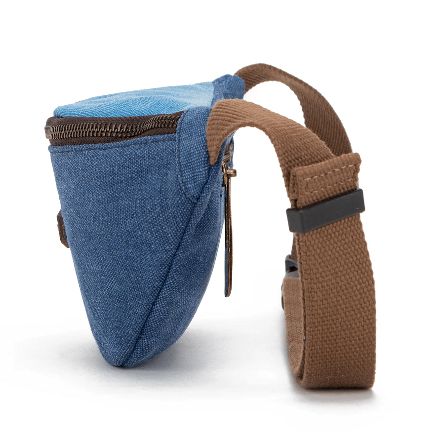 Sac Banane Bolivar – Bleu jean - Zede - Vu de côté sur fond blanc