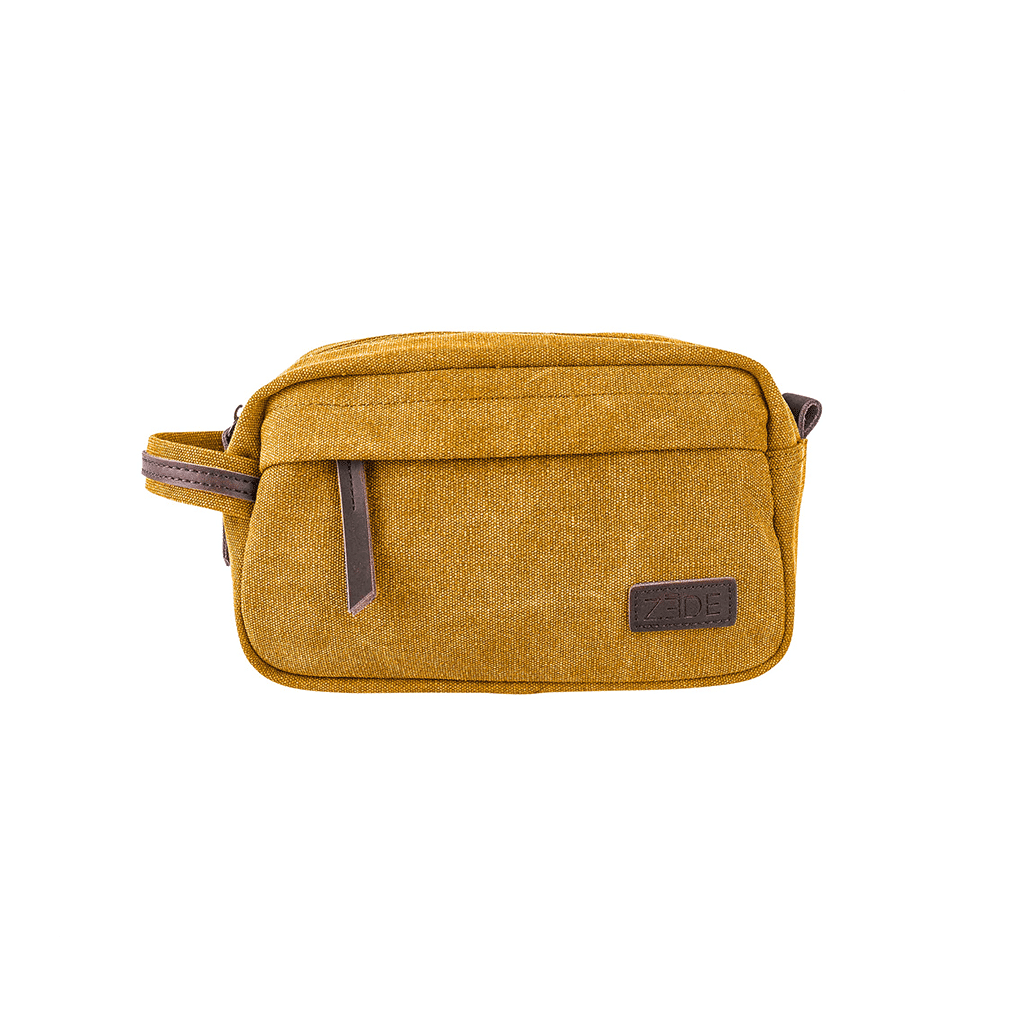 Une trousse "varenne" jaune ZEDE, vue de face sur fond blanc