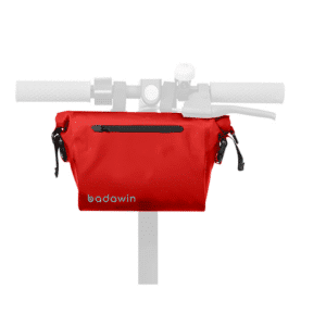 Une sacoche de guidon pour vélo corail Badawin, utilisé