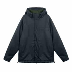 un manteau typhon Billybelt, vue de face sur fond blanc
