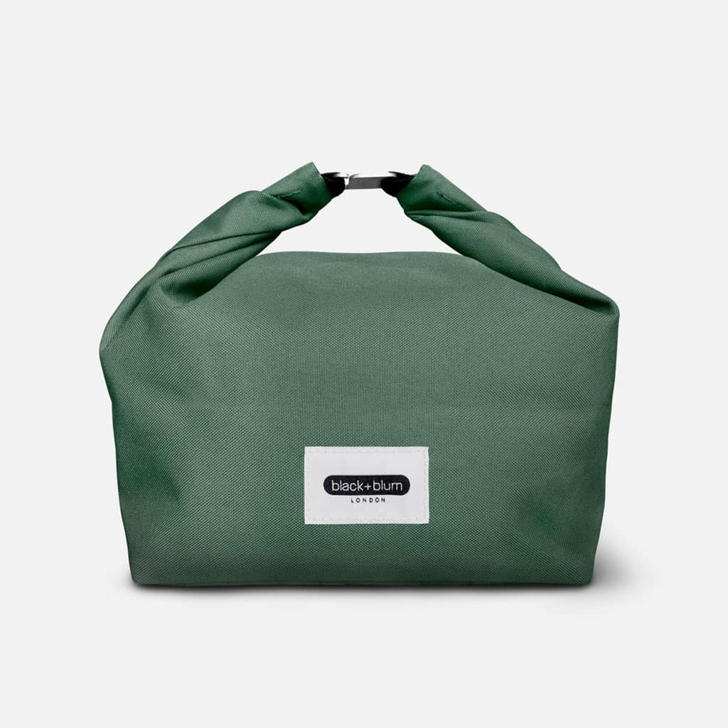 un lunch bag isotherme olive Black+Blum, vue de face sur fond blanc