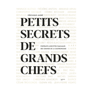 Livre Petits Secrets de Grands Chefs, Hachette Pratique, vue de face sur fond blanc