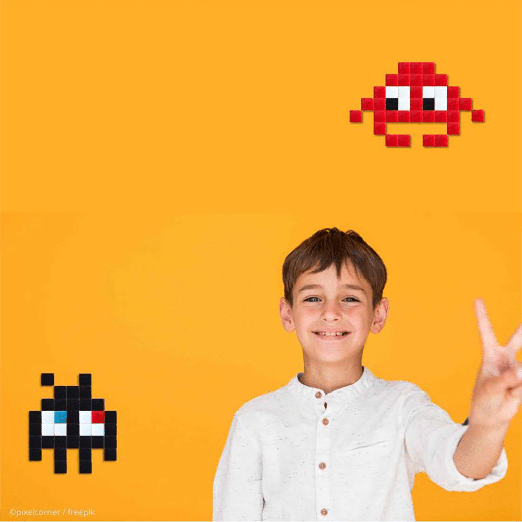 Kit DIY Pixel Art - Little Alien Reddy - Rouge, Kubbick, ambiance