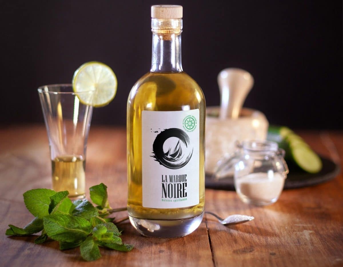 Spiritueux - Rhum arrangé Concombre Menthe – 70 cl – La Marque Noire - Ambiance