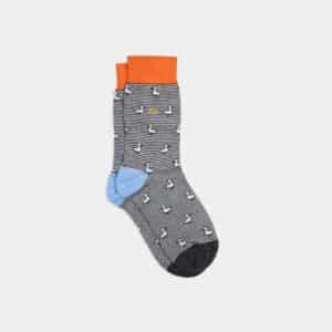 Une paire de chaussettes en coton peigne animaux oie Billybelt, vue de face sur fond blanc