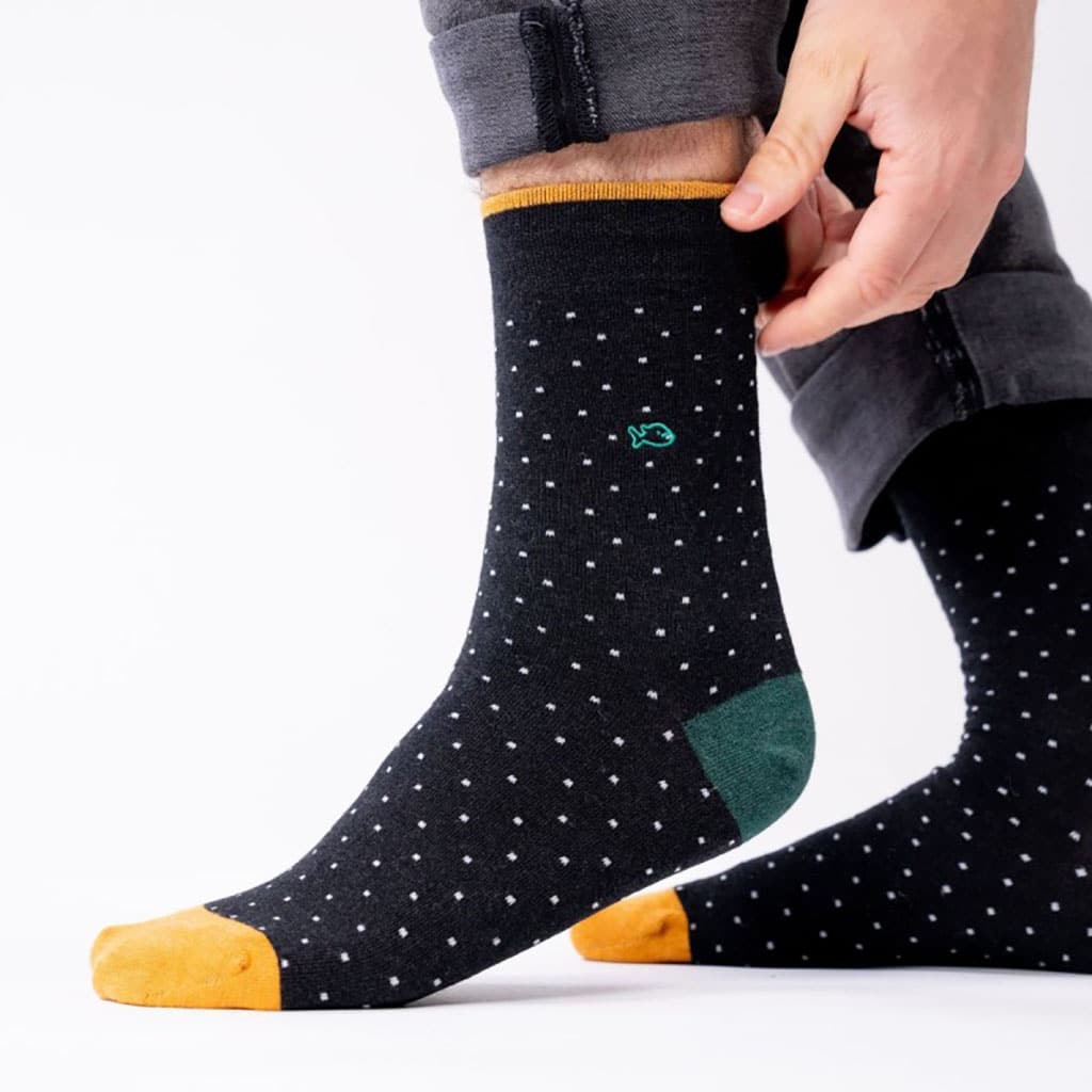 Une paire de chaussette en coton peigne square Billybelt, vue de coté sur fond blanc