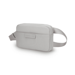 un sac banane habo greige Kapten & Son, vue de face sur fond blanc