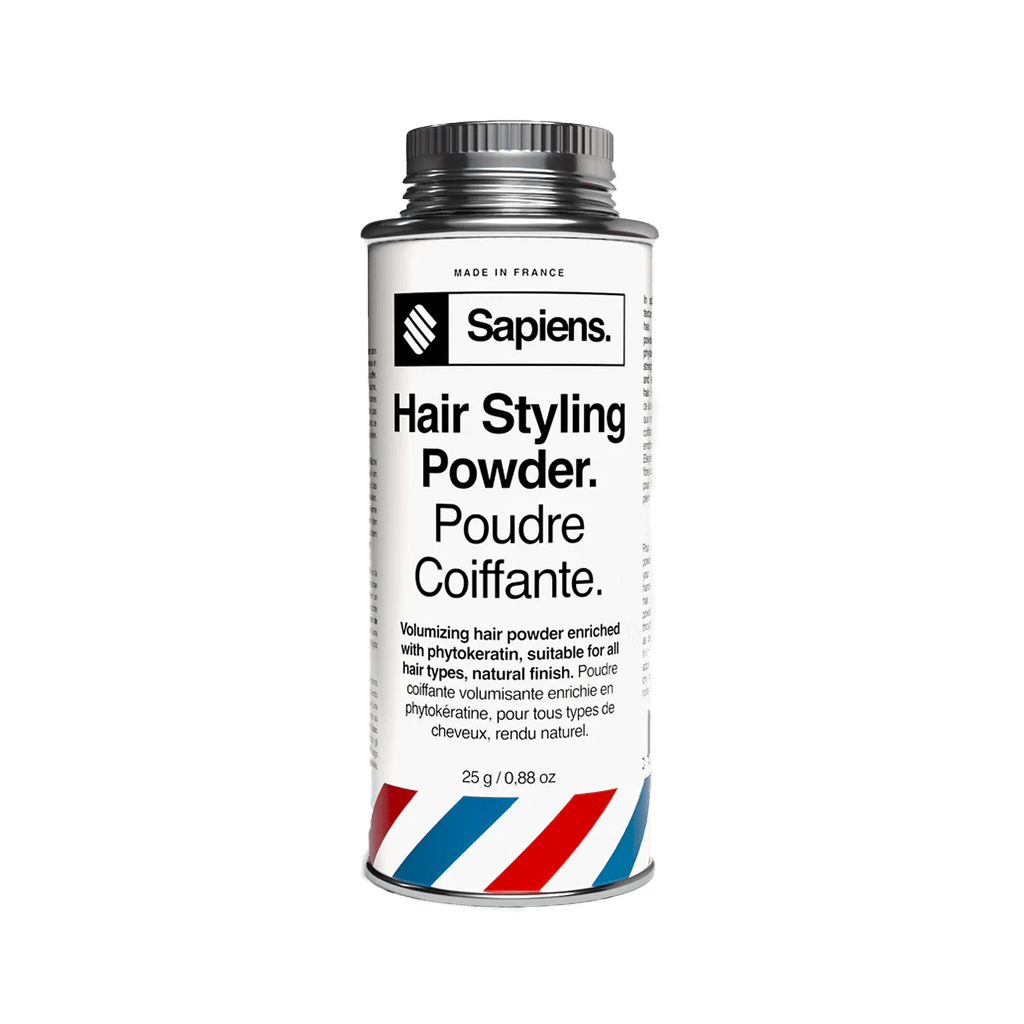 Poudre Coiffante Homme – Volume et Fixation Naturelle (25g), Sapiens, vue de face sur fond blanc
