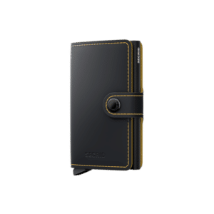 Miniwallet Matte Black & Ochre : Élégance et Compacité, Secrid, vue de face sur fond blanc