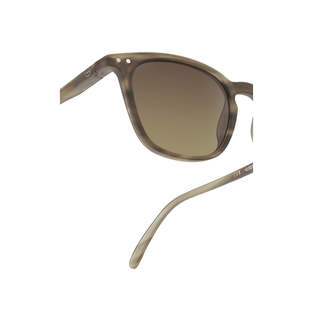 Lunettes de soleil #E - Smoky brown, Izipizi, zoom