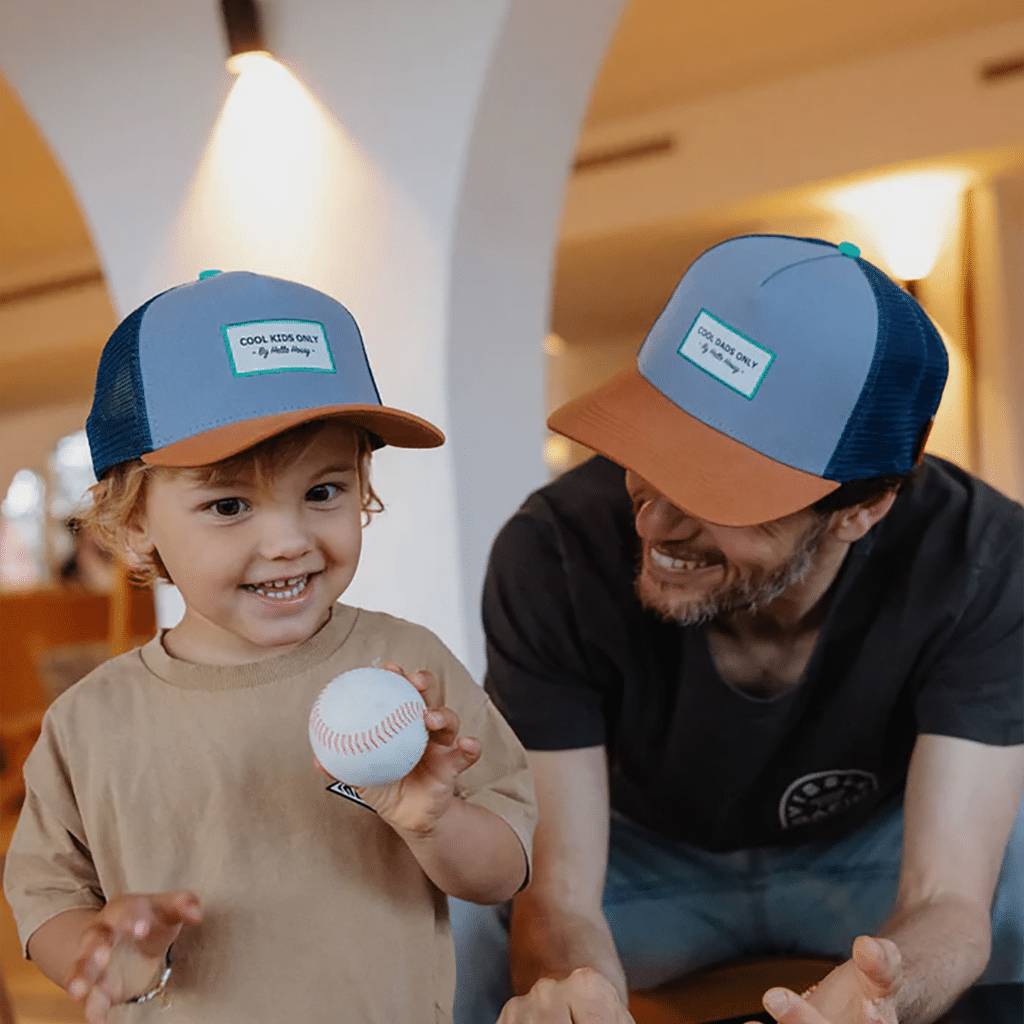Casquette Trucker Papa – Mini Marine – Hello Hossy. Portée