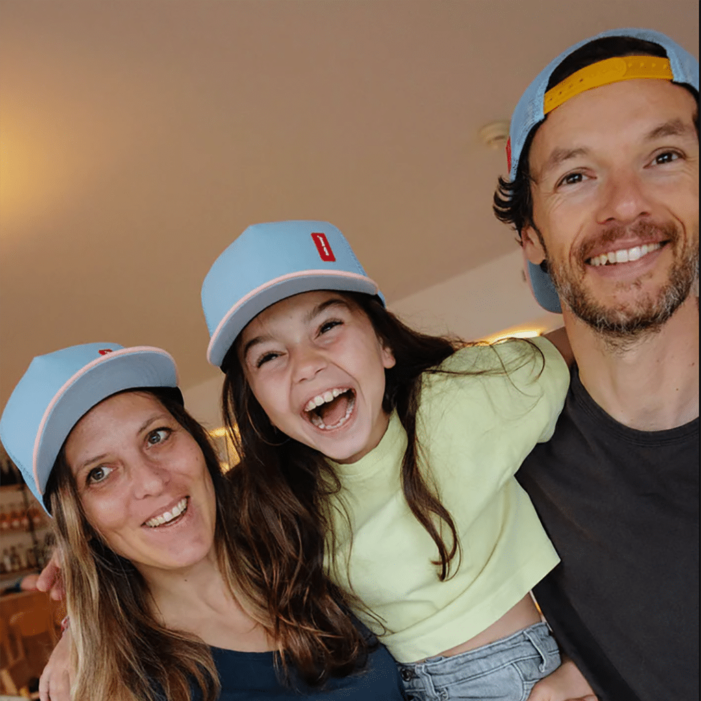 Casquette Trucker Papa – Rubber Hortensia – Hello Hossy. Portée