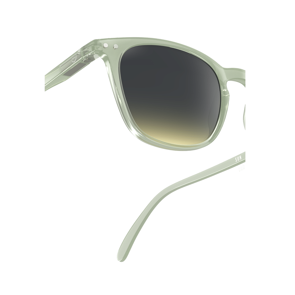 Lunettes de soleil #E - Quiet green, Izipizi, zoom