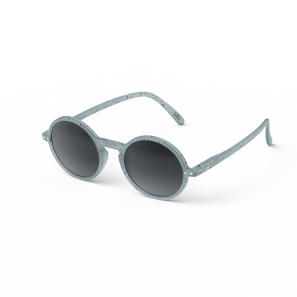 Lunettes de soleil #G - Washed denim, Izipizi, vues de côté sur fond blanc