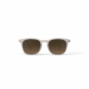 Lunettes de soleil #E - Ceramic beige, Izipizi, vues de face sur fond blanc