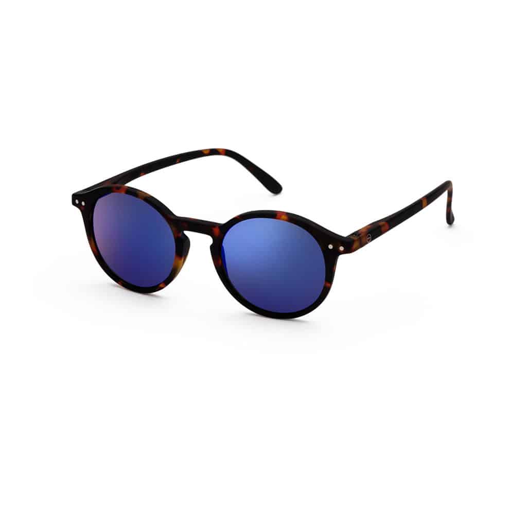 Lunettes de soleil #D - Écailles miroir, Izipizi, vue de côté sur fond blanc