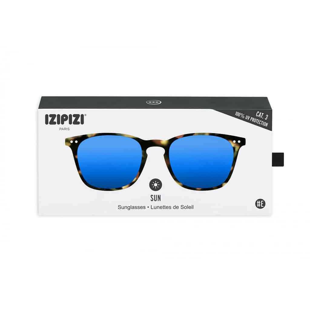 Lunettes de soleil #E - Écailles miroir, Izipizi, vues de face sur fond blanc