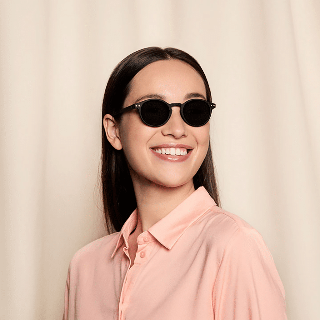 Lunettes de soleil #H - Noir, Izipizi, portées