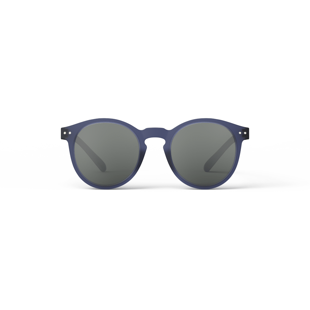 Lunettes de soleil #M - Bleu marine, Izipizi, vues de face sur fond blanc