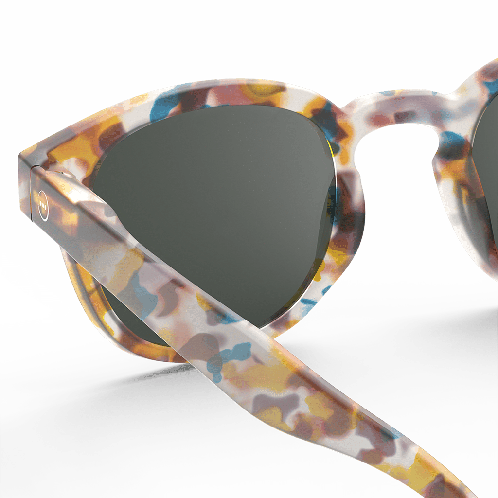 Lunettes de soleil #C - Écailles bleues miroir bleu, Izipizi, zoom