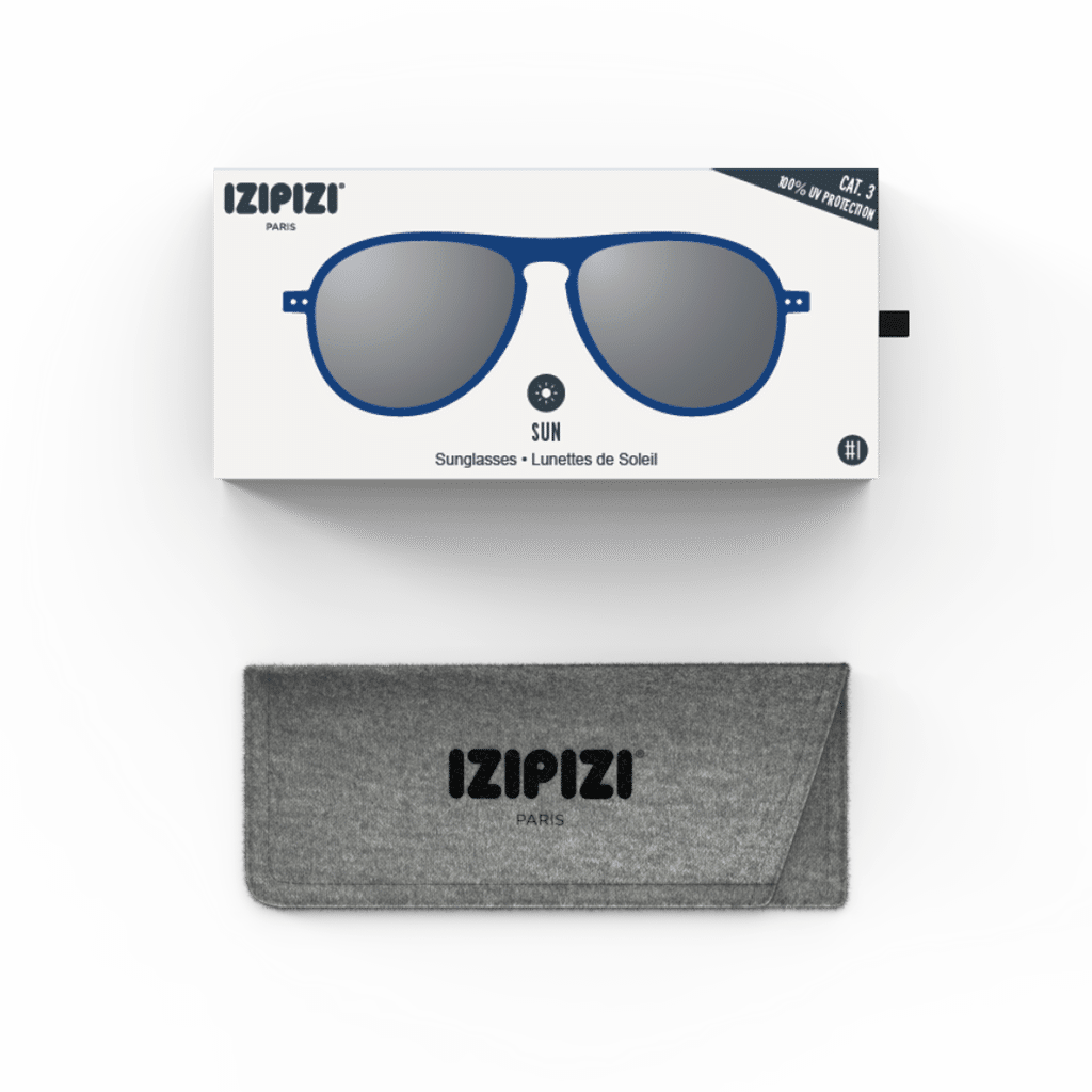 Lunettes de soleil #I - Bleu marine, Izipizi, vues de face sur fond blanc