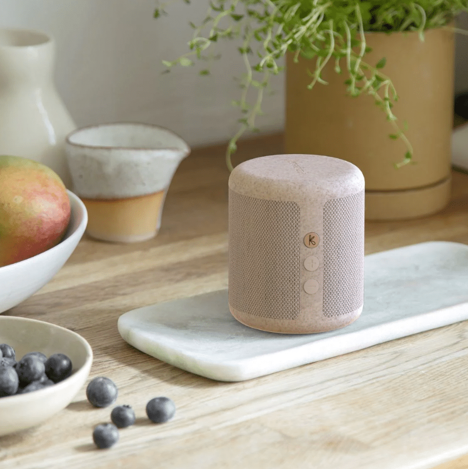 Enceinte Karl – Wheat de Kreafunk : Élégance et performance nomade - Ambiance