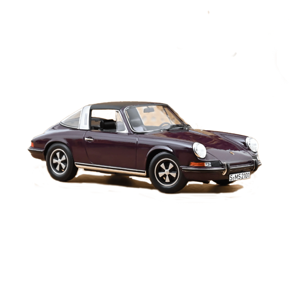 Voiture minimaliste 1/18 - Porsche 911 Targa 1971 - Mauve - Norev - Vue de face sur fond blanc