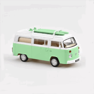 Voiture minimaliste 1/43 - VW Combi T2 Van Vert  - Norev - Vue de face sur fond blanc