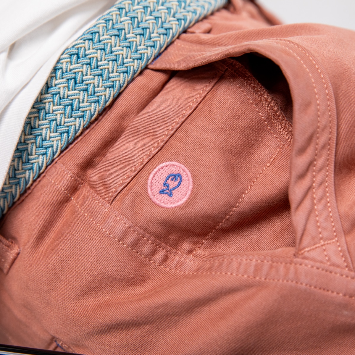 Short 100% coton biologique - first horizon - rose saumon - Billybelt - Porté