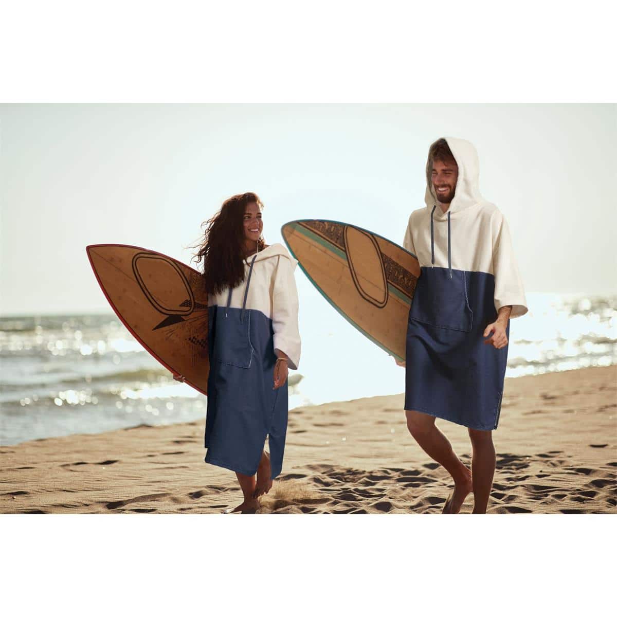 Poncho Surfing Namaste – La Chaise Longue - Porté