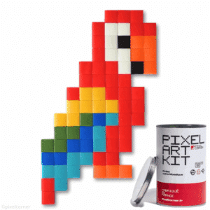 Kit DIY pixel art - Papagayo - Pixel Corner - vue de face sur fond blanc.