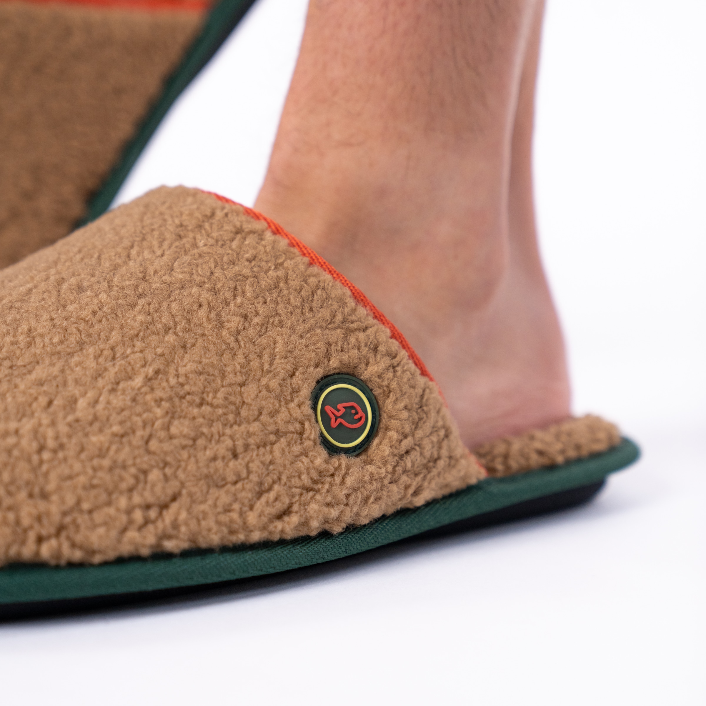 Chaussons en sherpa Camel – Billybelt - Portés