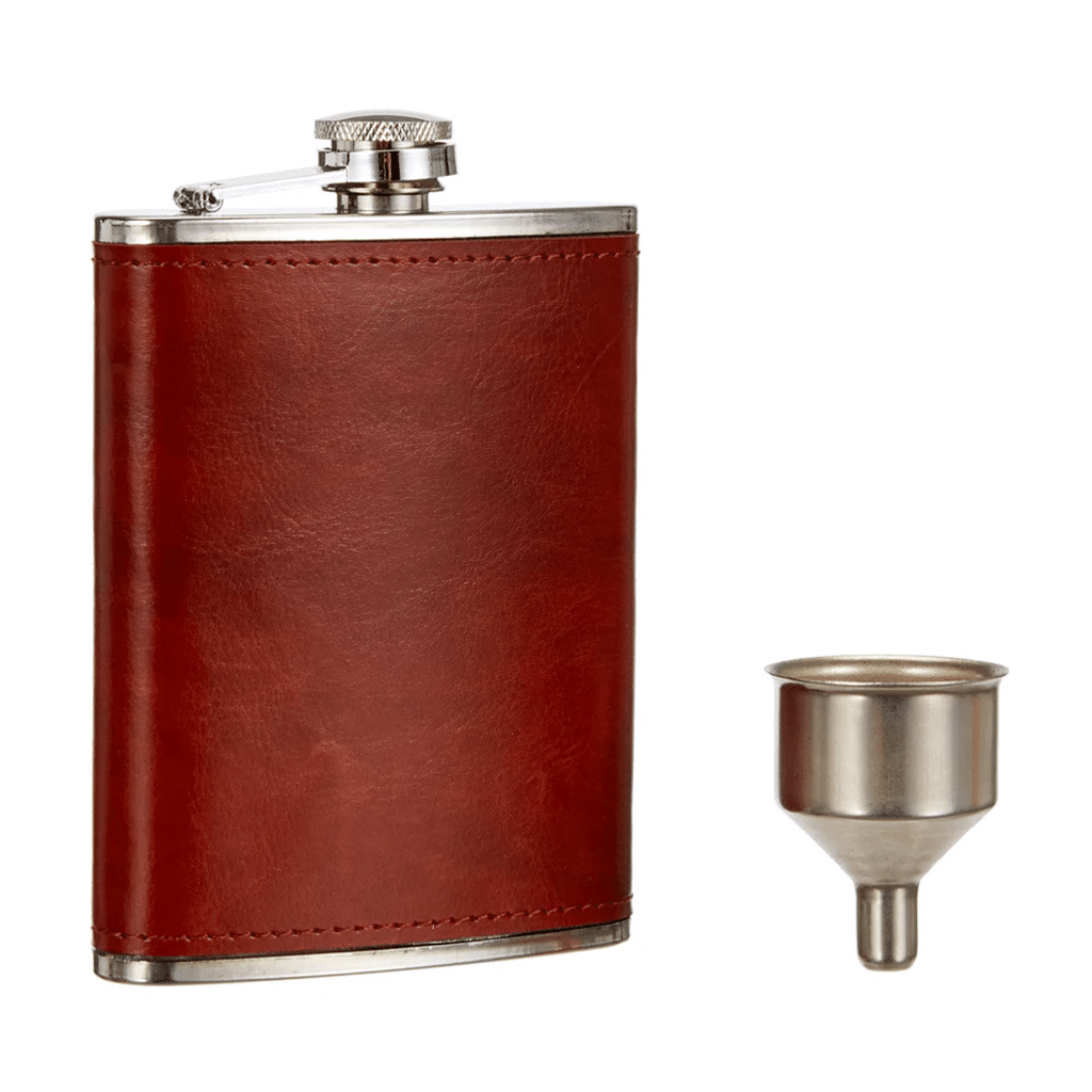 Flasque en cuir marron Vin Bouquet – Élégance et praticité - Vue de face sur fond blanc