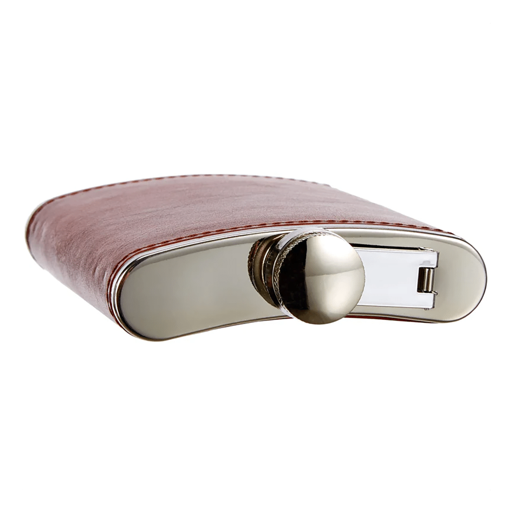 Flasque en cuir marron Vin Bouquet – Élégance et praticité - Vue du dessus sur fond blanc